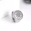 Bague-Tétragramme-sur la table Charme et amulette.