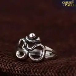 Om ring  mantra Buddhism | Charm and Amulet