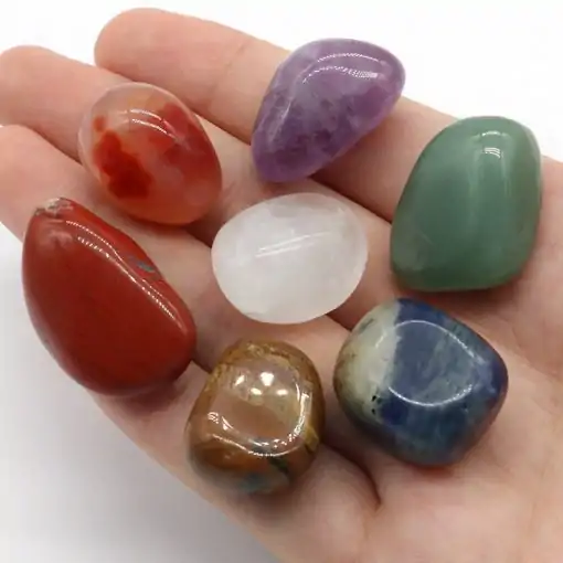 Collier à breloques <br> Metatron 7 Chakra 9 Pierres naturelles dans la main Améthyste, Quartz clair, Aventurine verte, Sodalite, Oeil de tigre, Jaspe rouge, Agate rouge + Orgonite Metatron | Charme et Amulette