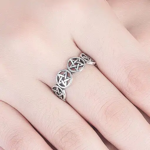 Talisman Ring <br> Pentacle Wiccan 5 Wiccan Ring Pentacle on woman hand | Charm and Amulet
